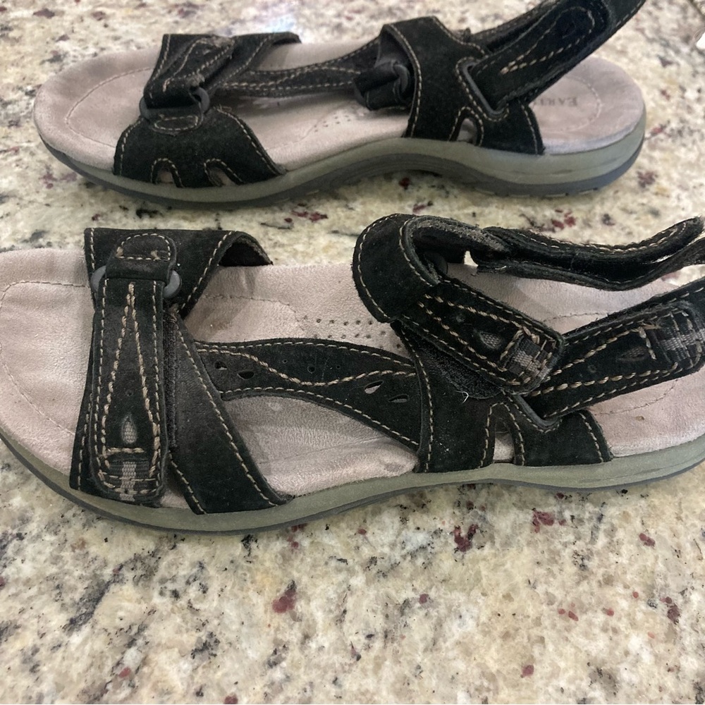 Earth Origins by earth black/gray Sophie sandals in size 7 Preowned Good Condt - Picture 9 of 11
